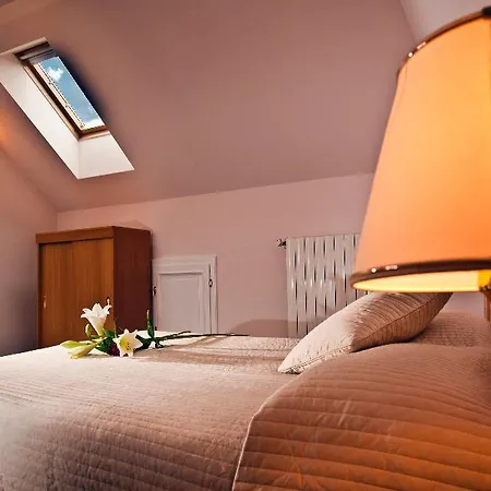 Roma Hotel 4*