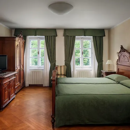 Roma 4* Praga