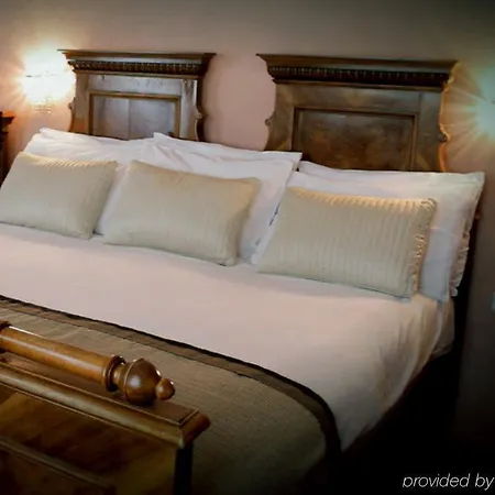 Hotel Roma