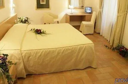 Roma 4*