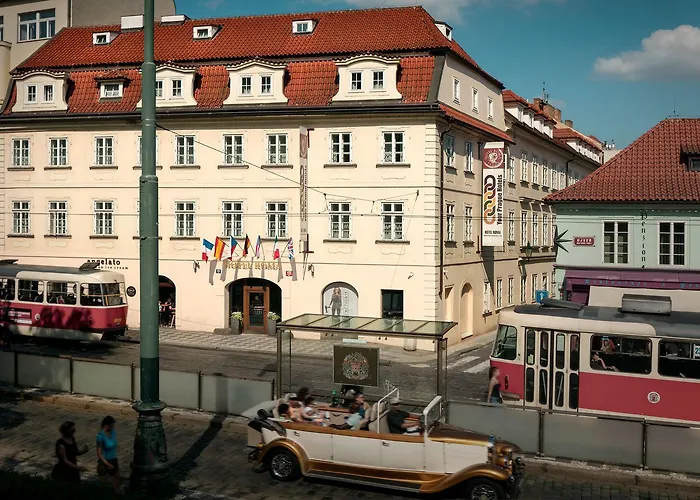 ローマ プラーグ