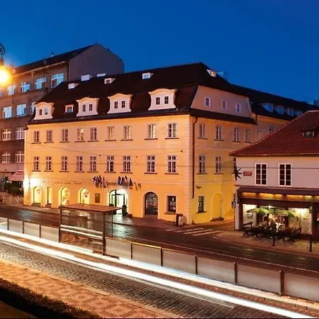 Roma Hotell 4*