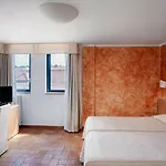 Roma Prague
