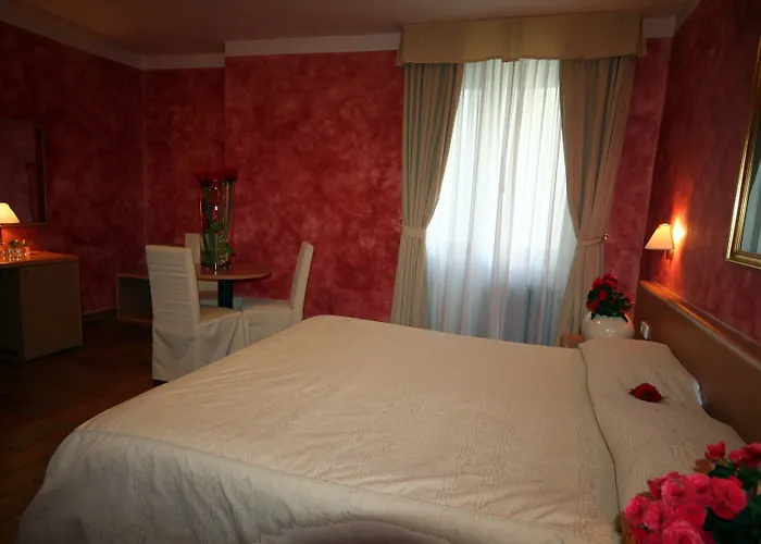 Roma Hotel