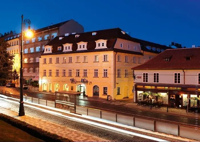 Roma Hotel 4*