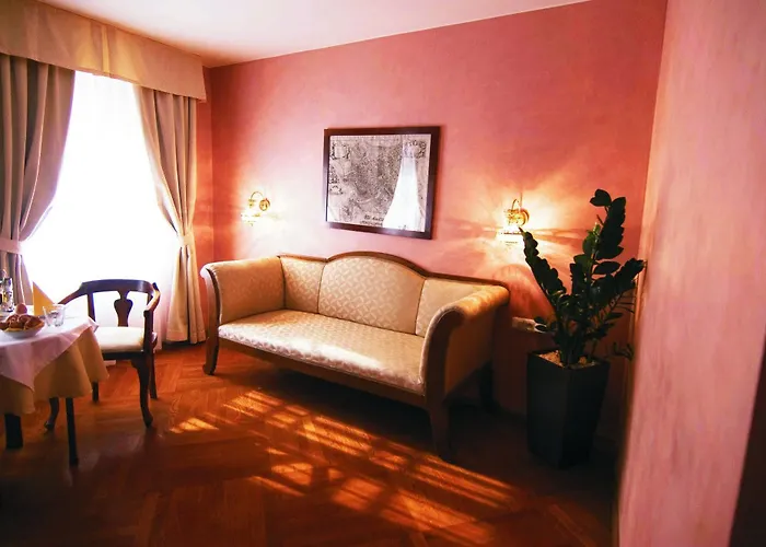 Hotel Roma 4*